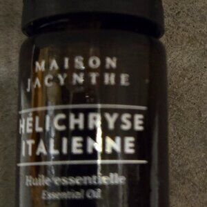 maison jacynthe essential oil 2ml